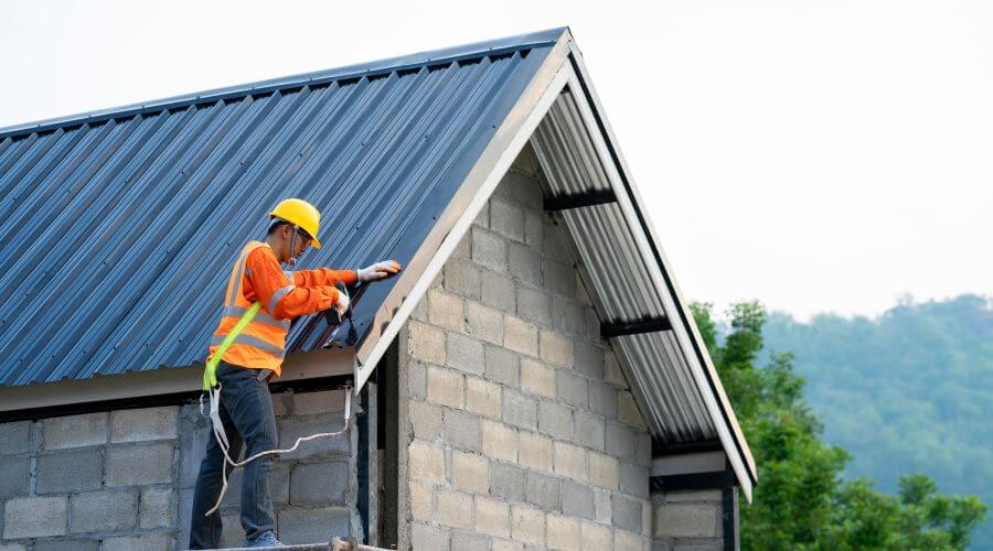 Expert new roof installation services in Dexter City, OH